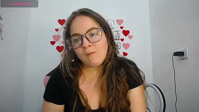 Pregnant Kloe online show from 23, 7, 2026