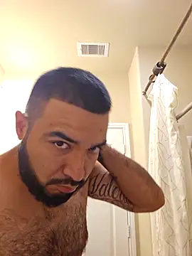 Snapshot of Lb228w chatting on 5, 10, 2025 Lb228w online show from 5, 10, 2025