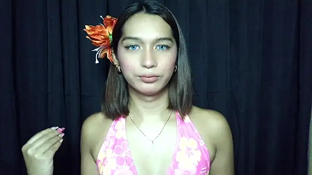 Snapshot of Sophia_Trans chatting on 24, 4, 2026 Sophia Trans online show from 24, 4, 2026