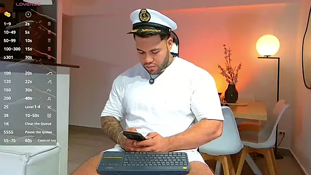 Snapshot of Michael_Salens chatting on 27, 10, 2025 Michael Salens online show from 27, 10, 2025