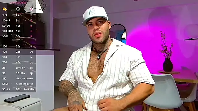 Snapshot of Michael_Salens chatting on 5, 11, 2025 Michael Salens online show from 5, 11, 2025