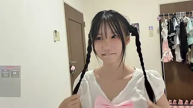 Snapshot of xiaoxia_baby chatting on 2, 8, 2026 xiaoxia baby online show from 2, 8, 2026