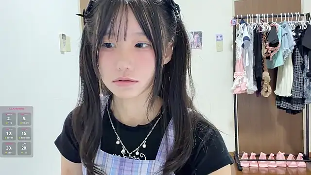 Snapshot of xiaoxia_baby chatting on 4, 8, 2026 xiaoxia baby online show from 4, 8, 2026