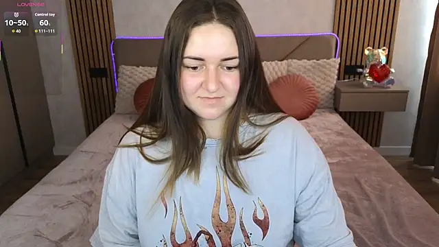 Snapshot of Mysti_Kate chatting on 14, 9, 2025 Mysti Kate online show from 14, 9, 2025
