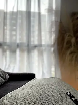 Sofi Leal online show from 14, 3, 2026