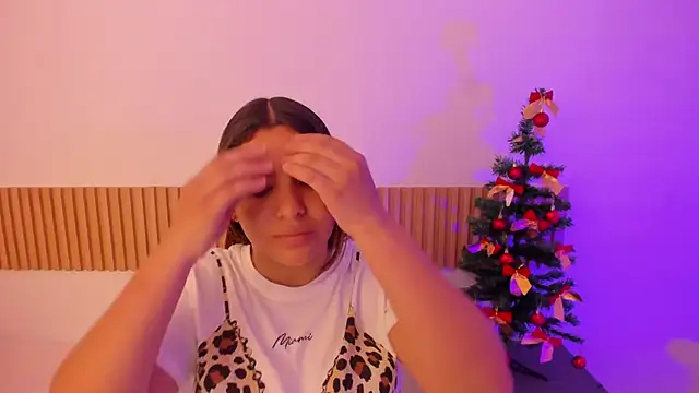 OliviaSweett online show from 15, 12, 2025