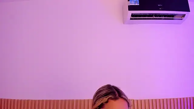 OliviaSweett online show from 23, 2, 2026