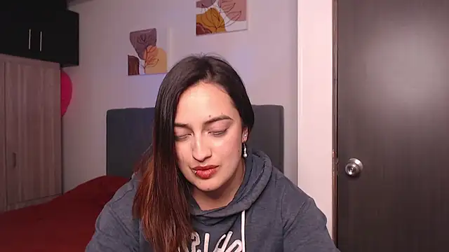 Meggan n online show from 16, 10, 2025