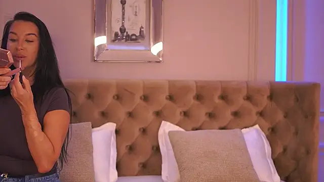 Snapshot of FrancescaDante chatting on 30, 7, 2026 FrancescaDante online show from 30, 7, 2026