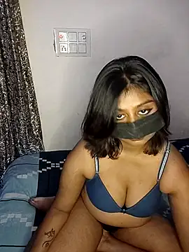 Snapshot of missneha61 chatting on 24, 9, 2025 missneha61 online show from 24, 9, 2025