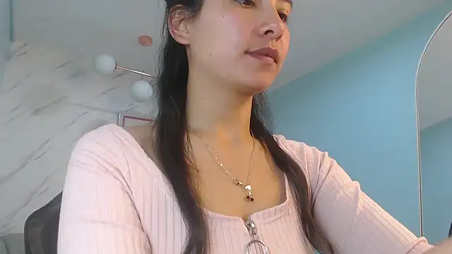 victoria hernandez t  online show from 22, 6, 2026
