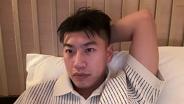 Snapshot of heywilliam chatting on 12, 11, 2025 heywilliam online show from 12, 11, 2025