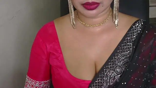 Snapshot of QUEEN_SAKHI- chatting on 1, 11, 2025 QUEEN SAKHI- online show from 1, 11, 2025
