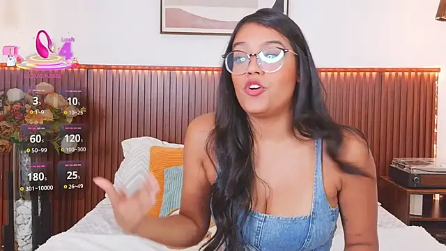 Snapshot of Camila_Bustamante chatting on 18, 4, 2026 Camila Bustamante online show from 18, 4, 2026