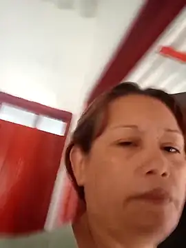 Snapshot of marinita13 chatting on 17, 4, 2026 marinita13 online show from 17, 4, 2026