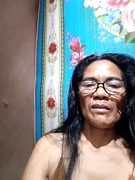 Snapshot of ImYourWoman_55 chatting on 14, 9, 2025 ImYourWoman 55 online show from 14, 9, 2025
