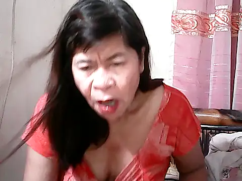 Snapshot of Hottestsexxy_Elynnn chatting on 16, 2, 2026 Hottestsexxy Elynnn online show from 16, 2, 2026