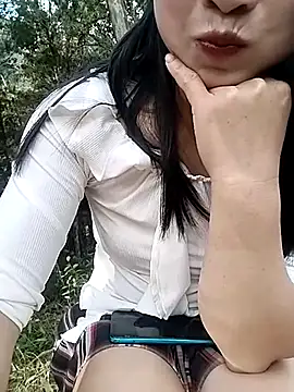 Snapshot of Tiyir597 chatting on 28, 9, 2025 Tiyir597 online show from 28, 9, 2025