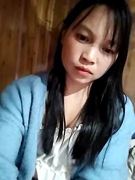 Snapshot of Tiyir597 chatting on 18, 12, 2025 Tiyir597 online show from 18, 12, 2025