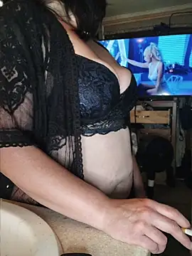 Snapshot of Britania666 chatting on 4, 5, 2026 Britania666 online show from 4, 5, 2026