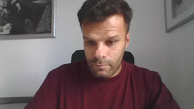 Snapshot of FROCETTO93 chatting on 24, 9, 2025 FROCETTO93 online show from 24, 9, 2025