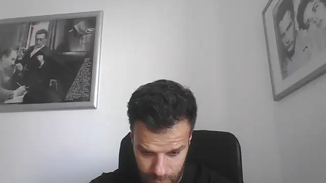 Snapshot of FROCETTO93 chatting on 26, 9, 2025 FROCETTO93 online show from 26, 9, 2025