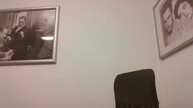 Snapshot of FROCETTO93 chatting on 10, 10, 2025 FROCETTO93 online show from 10, 10, 2025