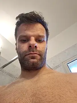 Snapshot of FROCETTO93 chatting on 15, 11, 2025 FROCETTO93 online show from 15, 11, 2025