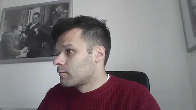 Snapshot of FROCETTO93 chatting on 1, 4, 2026 FROCETTO93 online show from 1, 4, 2026