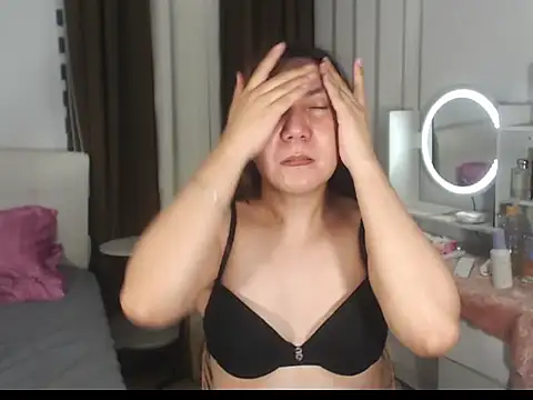 stellahugeX online show from 21, 2, 2026