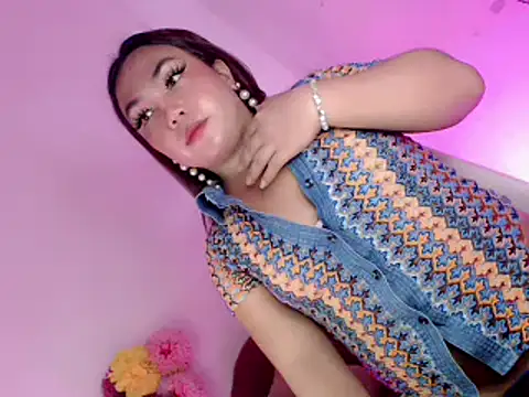 Snapshot of Dwarffuckingfinaxx chatting on 8, 11, 2025 Dwarffuckingfinaxx online show from 8, 11, 2025