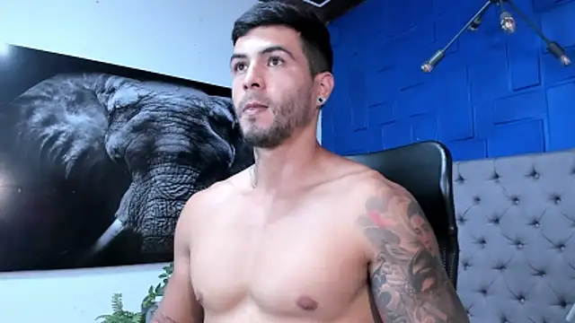 andres-clark92 online show from 19, 11, 2025