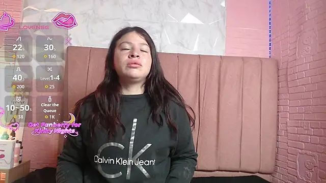 miadoll303av online show from 15, 12, 2025