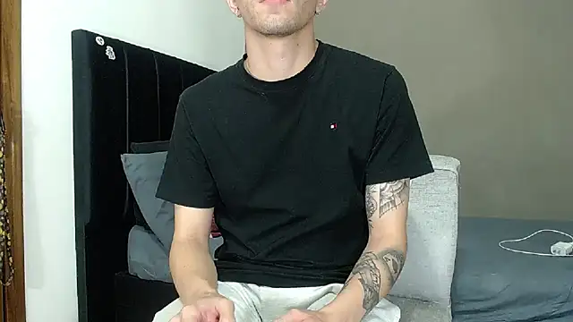 Snapshot of Matteo12_ chatting on 7, 2, 2026 Matteo12 online show from 7, 2, 2026