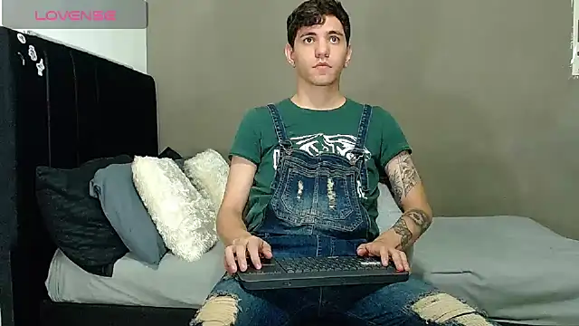 Matteo12  online show from 3, 4, 2026