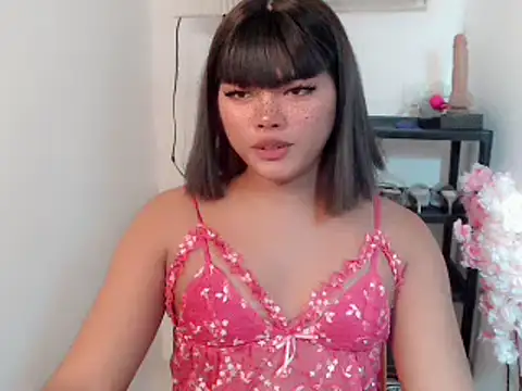 Snapshot of FROXXX21 chatting on 6, 6, 2026 FROXXX21 online show from 6, 6, 2026