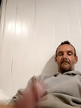 Hungwell1515 online show from 12, 11, 2025