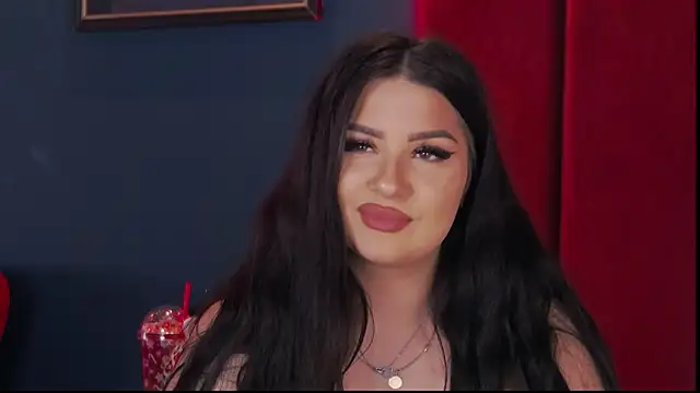 Snapshot of AdelynnReeds chatting on 15, 11, 2025 AdelynnReeds online show from 15, 11, 2025