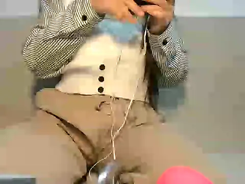 Snapshot of Zuuumon chatting on 17, 12, 2025 Zuuumon online show from 17, 12, 2025