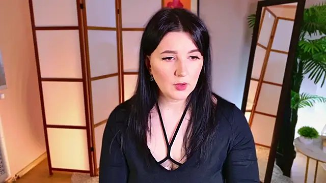 Snapshot of love_me__tonight_ chatting on 13, 10, 2025 love me tonight online show from 13, 10, 2025