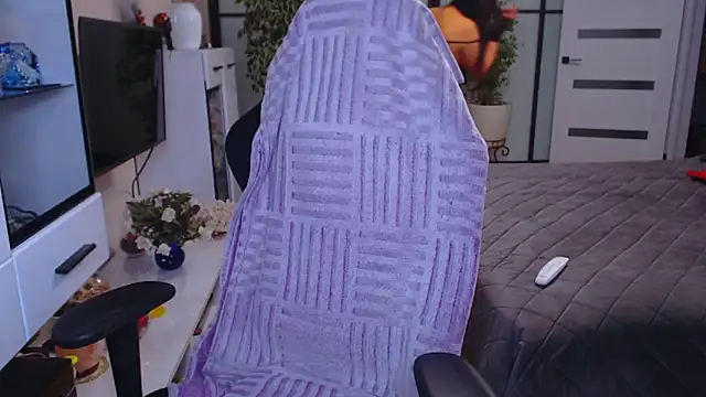 Anna Blare online show from 7, 2, 2026