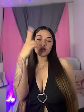 Snapshot of Linda_Bellucci chatting on 29, 7, 2026 Linda Bellucci online show from 29, 7, 2026