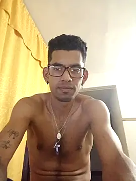 Negritohot2828 online show from 16, 4, 2026