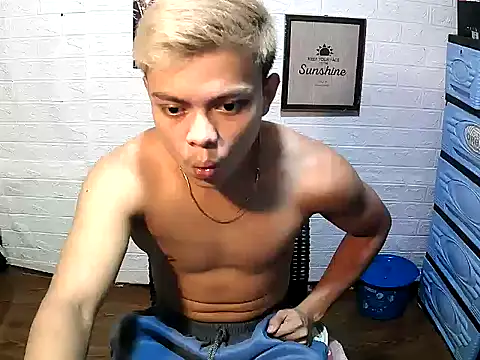 Pinoy slutcummer69 online show from 21, 10, 2025