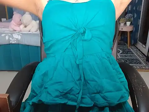 Snapshot of Urlove_lily chatting on 12, 9, 2025 Urlove lily online show from 12, 9, 2025