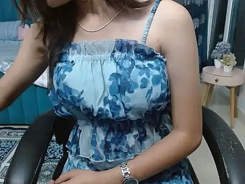 Snapshot of Urlove_lily chatting on 23, 9, 2025 Urlove lily online show from 23, 9, 2025