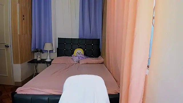 ameliamaureen online show from 5, 4, 2026