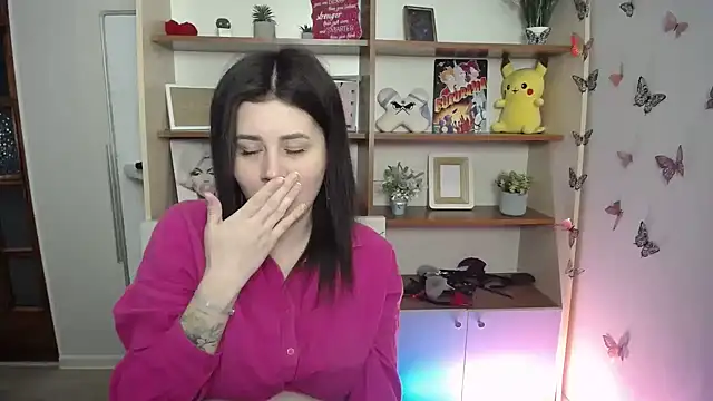 Katrin kiss  online show from 22, 4, 2026