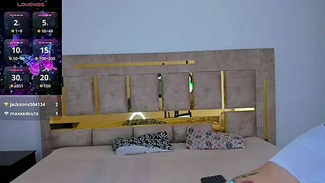 Kitty ravee online show from 11, 9, 2025