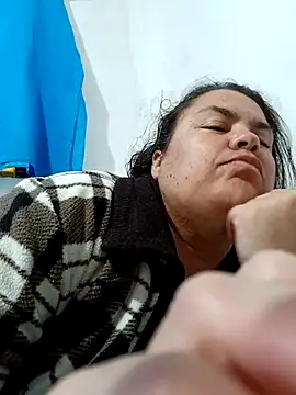 yaneth  online show from 15, 11, 2025